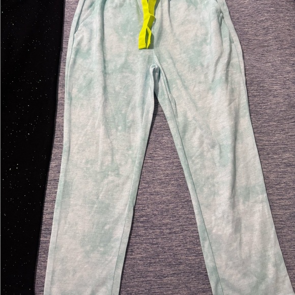 Girls Old Navy Black Speckled Cozy-Lined leggings and Therabouts PJ Pants - Picture 6 of 9